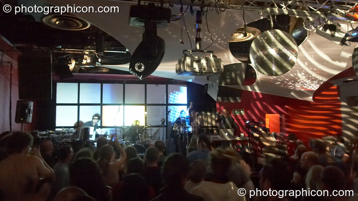 Subsource (Spin Out/Archangel^, UK) perform on the Main Stage with decor and VJ projections by Pixel Addicts / Inside-us-all at Future Music Vol. 1. London, United Kingdom. © 2007 Photographicon
