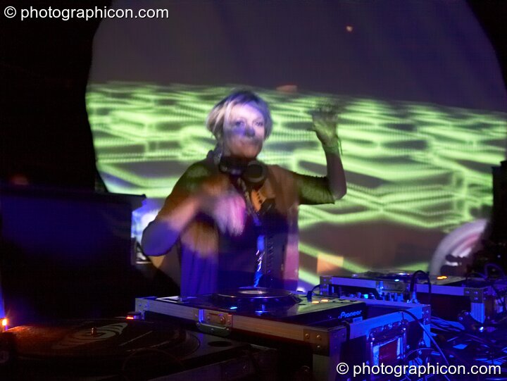 Annie Nightingale (Radio 1 Tour) DJs on the Archangel & Nu-school Hippies stage with visual projections by VJ Air / Inside-Us-All at Alpha Omega. London, United Kingdom. © 2008 Photographicon