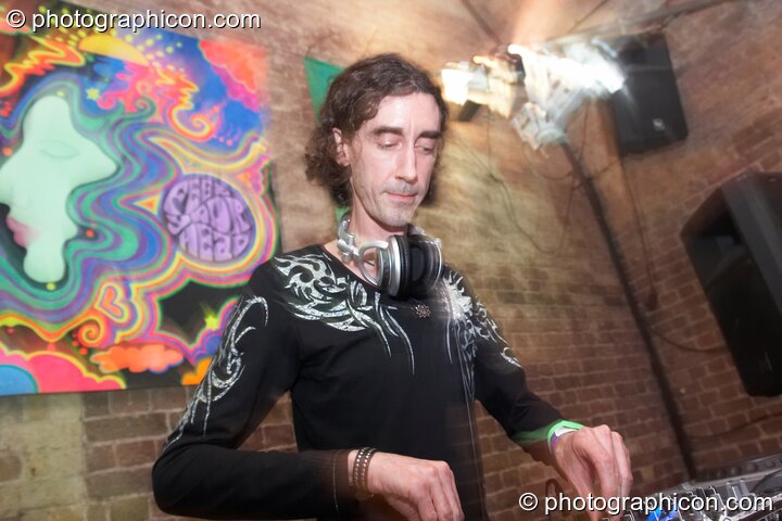 Makyo (Dakini Records, IT/JP) DJs his UK debut on the Dakini Records & Gandalf's Garden Party stage at Alpha Omega. London, United Kingdom. © 2008 Photographicon