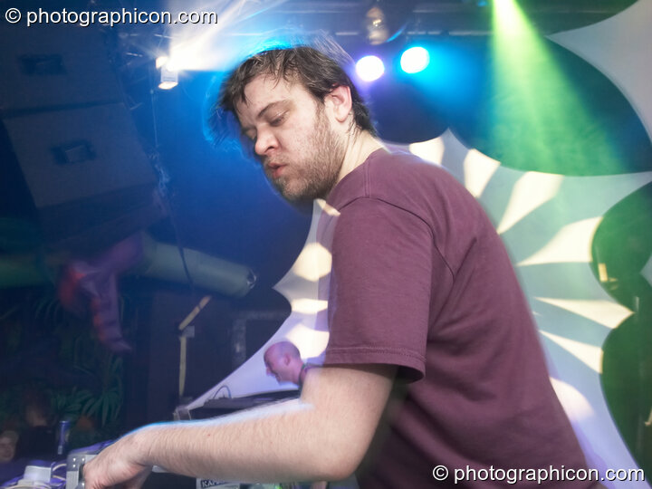 Scorb (Trick Music) performs on the Liquid Records & Tribe of Frog stage with visual projections by Inside-Us-All at Alpha Omega. London, United Kingdom. © 2008 Photographicon