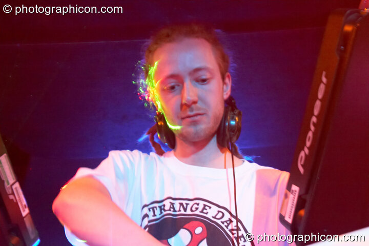 Chris Nanook (Arkona Creation Records) DJs in the Psytrance room at the Haiti Appeal Party 09/04/2010. London, United Kingdom. © 2010 Photographicon