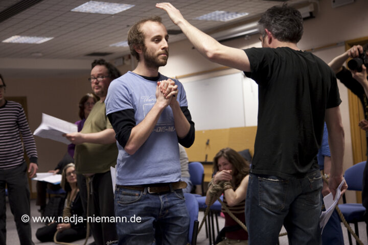 A community-cast workshop in preparation for The Southwark Mysteries 2010. London, United Kingdom. © 2010 Photographicon