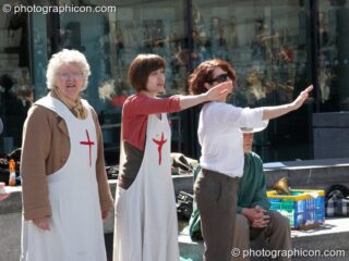 An open air public dress rehearsal of The Southwark Mysteries 2010. London, United Kingdom. © 2010 Photographicon