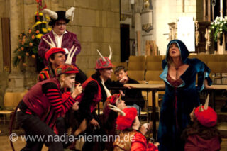 Dress rehearsal of The Southwark Mysteries 2010. London, United Kingdom. © 2010 Photographicon