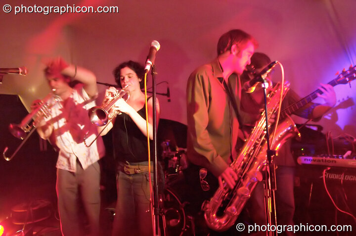 Smerins Anti-Social Club on the Small World Stage at The Synergy Project. London, United Kingdom. © 2005 Photographicon