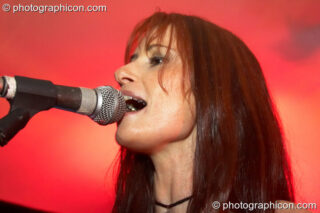 Maria Joao of Kamel Nitrate on the Small World Stage at The Synergy Project. London, United Kingdom. © 2006 Photographicon