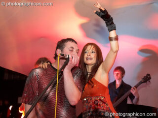 Tello Maybe, Maria João, and Tony Marrison of Kamel Nitrate on the Small World Stage at The Synergy Project. London, United Kingdom. © 2006 Photographicon