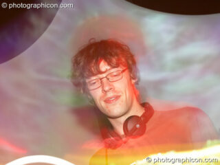 Snafu DJing in the Liquid Records / Inside-Us-All space at The Synergy Project. London, United Kingdom. © 2006 Photographicon