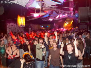 Dancers in the Liquid Records / Inside-Us-All space at The Synergy Project. London, United Kingdom. © 2006 Photographicon