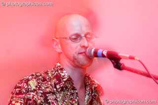 Loosh performing on the Small World Stage at The Synergy Project. London, United Kingdom. © 2006 Photographicon