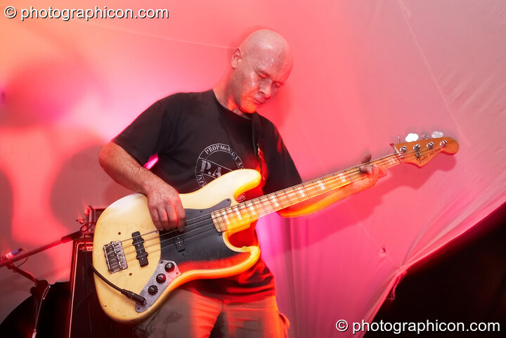Tarantism perform on the Small World Stage at The Synergy Project. London, United Kingdom. © 2006 Photographicon