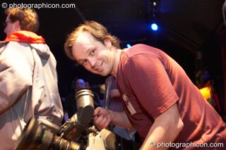 Paul Maple works his camera in the Kundalini room at The Synergy Project. London, United Kingdom. © 2008 Photographicon
