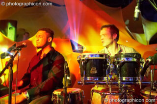 Peyoti for President (Sordid Soup Records) perform on the Bingly Bongly stage with decor by ID Lite at The Synergy Project. London, United Kingdom. © 2008 Photographicon