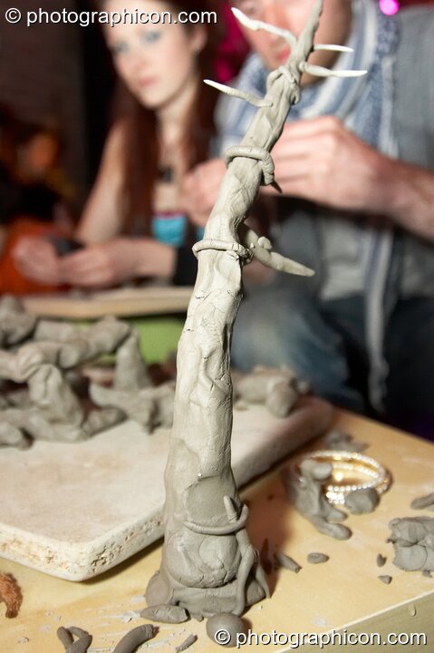 A workshop by Whale of a Time on clay modelling of endangered species at The Synergy Project. London, United Kingdom. © 2008 Photographicon