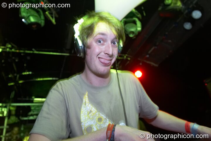 Hamish Blair (Alchemy / Furthur Project) DJs on the Furthur Project stage at Luminopolis (formerly The Synergy Project). London, United Kingdom. © 2008 Photographicon